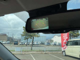 バックカメラ搭載!駐車をより安全に!!