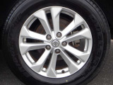 17インチアルミホイール!!格好良くてホイールがあなたの愛車をいっそう輝かせます☆