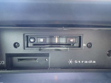 ストラーダのナビの内部にETCが装備されております♪