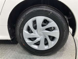 トヨタ純正ホイールキャップ装着車になります♪