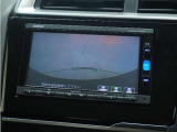◆バックカメラ◆リバースにするだけで映ります、後方の安全確認や、狭い駐車場での車庫入れ、雨の日や夜間など視界の悪い時に便利です!安全にバックする為には欠かせない装備です。