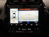 バックモニターを装備しています。車庫入れ時等に車両後方が確認出来るのでとても便利です。