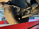 右フロント足回りです