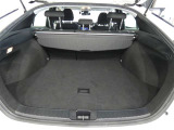 広々としたラゲージスペースを備えています。大きなものや長さのある荷物もしっかりと積み込めます。