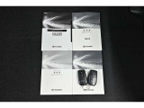 説明書も付いております。お車の操作方法や、トラブル回避方法が記載されているため、意外と役に立ちます。