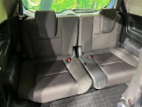 3列目シートはもちろん状態良好☆大人でもゆったりと座って頂けますので、大人数でのお出かけもラクラクです♪ご家族で、気の知れた仲間で、ドライブに行くのが楽しみですね♪