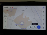 ディスプレイオーディオを装備。スマホとクルマをつなぐことで、これまでのナビに加えて、いろんなサービスが楽しめます