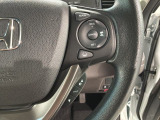 クルーズコントロールを装備しています。高速道路などで一定の速度で走ってくれるので運転が楽ですよ!速度を設定できますので、スピードの出しすぎにも注意できます。