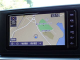 何処へでも行きたい場所へ、安心のトヨタ純正メモリーナビを装備しています。
