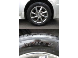 キューブライダー専用16インチ光輝アルミホイールに、195/55R16タイヤを装着しております。