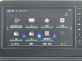 日産純正メモリーナビ。操作も簡単なタッチパネルです。