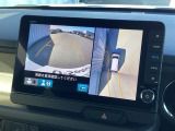 バックカメラも装備しております。車庫入れの苦手なお客様も安心!重宝してくれます!