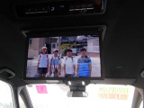 後席モニター