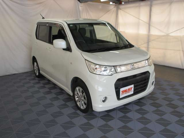 スズキ ワゴンRスティングレー X の中古車詳細 (89,000km, パール