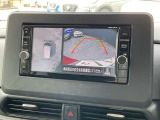 ◆◆◆まるで真上から見ているかのように見えますアラウンドビューモニターです。駐車が苦手な方でもこれでらくらく駐車できますよ。