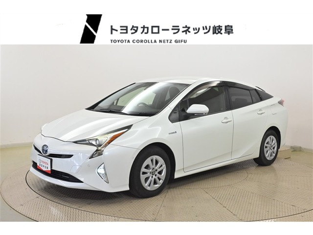 プリウス 1.8 S セーフティ プラス 