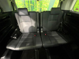 3列目シートはもちろん状態良好☆大人でもゆったりと座って頂けますので、大人数でのお出かけもラクラクです♪ご家族で、気の知れた仲間で、ドライブに行くのが楽しみですね♪