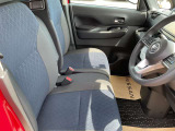 運転席まわりになります。実際に乗って頂き乗り心地をご体験してみてください。