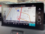 嬉しいナビ付です♪これで遠出も安心です。目的地まで連れて行ってくれます。ドライブが楽しくなりますね。
