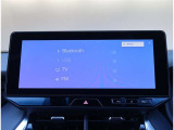 【装備】純正ディスプレイオーディオが付いています。BluetoothオーディオやUSB接続などの音楽機能がご利用頂けます。
