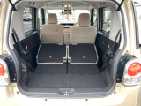 後部座席を倒せばさらに広く多くの荷物を乗せることができます!自転車も余裕で乗せれますよ!