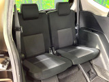 3列目シートはもちろん状態良好☆大人でもゆったりと座って頂けますので、大人数でのお出かけもラクラクです♪ご家族で、気の知れた仲間で、ドライブに行くのが楽しみですね♪