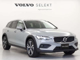 「VOLVO SELEKT CAR]は車歴や走行距離、さらに内外装・機関において、厳格な基準をクリアしたボルボ認定中古車です。