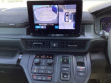 バックカメラも装備しております。車庫入れの苦手なお客様も安心!重宝してくれます!