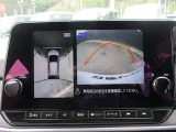アラウンドビューモニター!空から見下ろしているかのような映像を映し出します。駐車時には安心ですよね♪