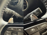 【パドルシフト】ステアリングのパドル操作によるシフトアップ/ダウンが出来るのでマニュアル車感覚のシフトチェンジが楽しめます。