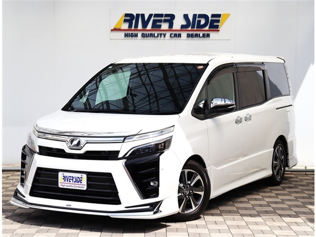 ヴォクシー 2.0 ZS 煌 モデリスタエアロ 10インチナビ