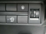 今話題のエマージェンシーブレーキをはじめ安全装備が充実!!安心・快適なカーライフをお楽しみ頂けます。