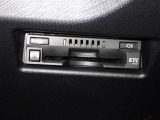 ETC車載器付きです。高速道路の料金所もスムーズに通過できます。