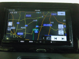 ナビゲーションももちろん装備。多彩な機能で快適ドライブをアシスト。オーディオ機能も充実していますね。