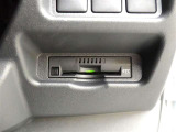 高速道路の料金所をスムーズに通過できるETC車載器♪※別途セットアップ料金を申し受けます。