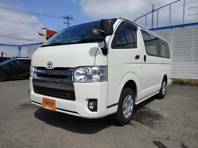 トヨタ ハイエースバン 