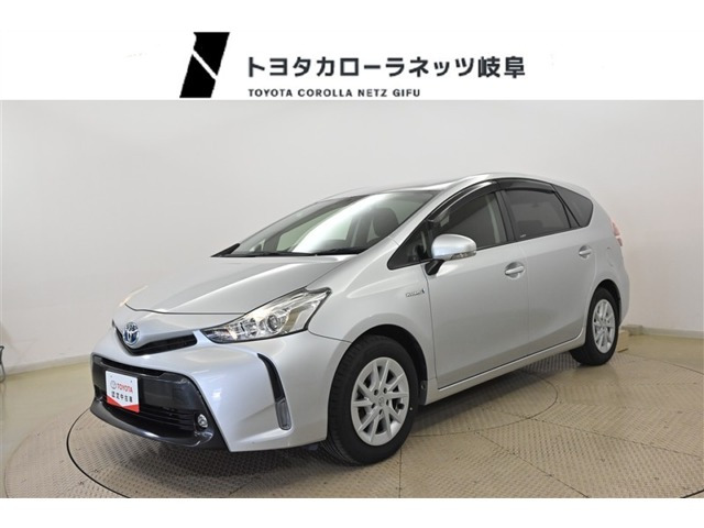 トヨタ プリウスα 