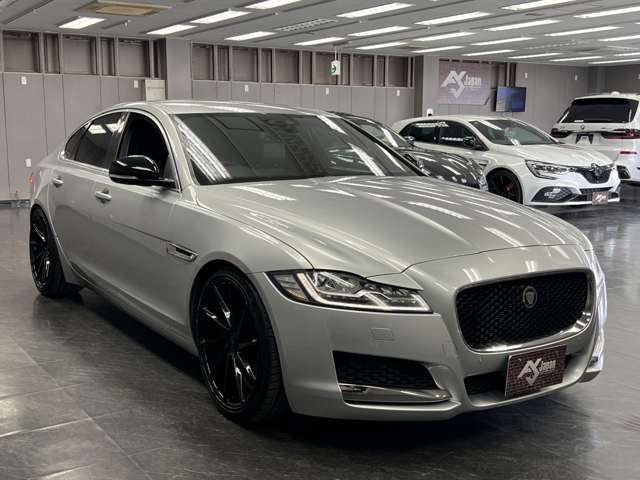 ジャガー XF 25t ピュア VOSSEN20inAW 車高調 ADPクルコン LED-AHB の