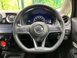 ステアリングも使用感が少なく、きれいな状態となっております♪