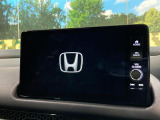 【9インチ ホンダコネクトディスプレイ】視認性の高い大画面ディスプレイでナビの使用や、お持ちのスマートフォンと連携したbluetoothでの音楽再生が可能です♪