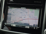 ナビゲーション装備、純正OPのカロッツェリア製ナビ!