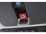 「Honda CONNECT」で緊急時にオペレーターのサポートを受けたり、スマートフォンでクルマのエアコンをONにできたりと『つながる』サービスが受けられます。※別途、登録必要。