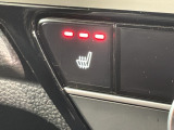 フロント両席にはシートヒーターが付いています!寒い日に便利な装備ですね。