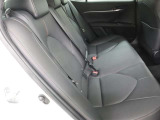 『2列目シート』写真です!座面も深めで座られた方もドライブをお楽しみいただけそうですね♪
