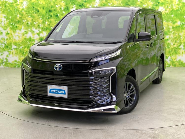 ヴォクシー 1.8 ハイブリッド S-Z E-Four 4WD 