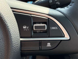 【レーダークルーズコントロール】前方の車両に合わせて加減速を自動制御するレーダークルーズコントロール。渋滞や高速道路での運転負担を軽減し、快適なドライブを提供します。