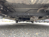 【下回り】目立つ錆や腐食もなくきれいな状態です!もちろん納車前には法定点検を実施致します!