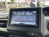 【 バックカメラ 】駐車が苦手な方でも映像で後方の安全確認もしっかり♪見えない死角の部分や距離感などモニター確認することが可能です!