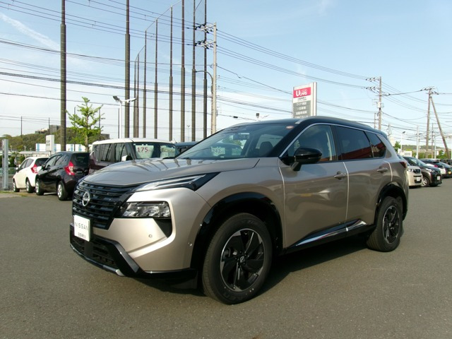 エクストレイル  1.5 G e-4ORCE 4WD