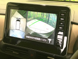 【アラウンドビューモニター】専用のカメラにより、上から見下ろしたような視点で360度クルマの周囲を確認することができます☆死角部分も確認しやすく、狭い場所での切り返しや駐車もスムーズに行えます。